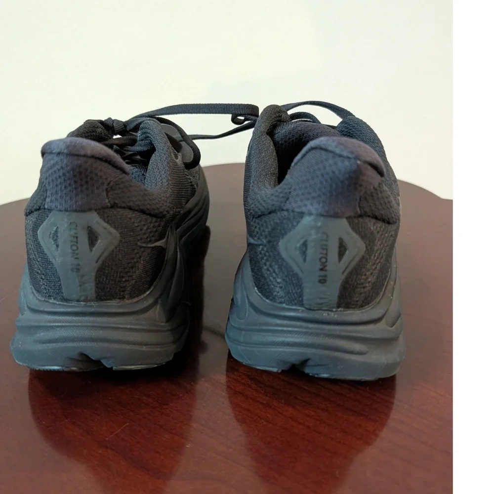 Hoka Clifton 10 Triple Black Mens Running Shoes 1162030 Size 7.5 D